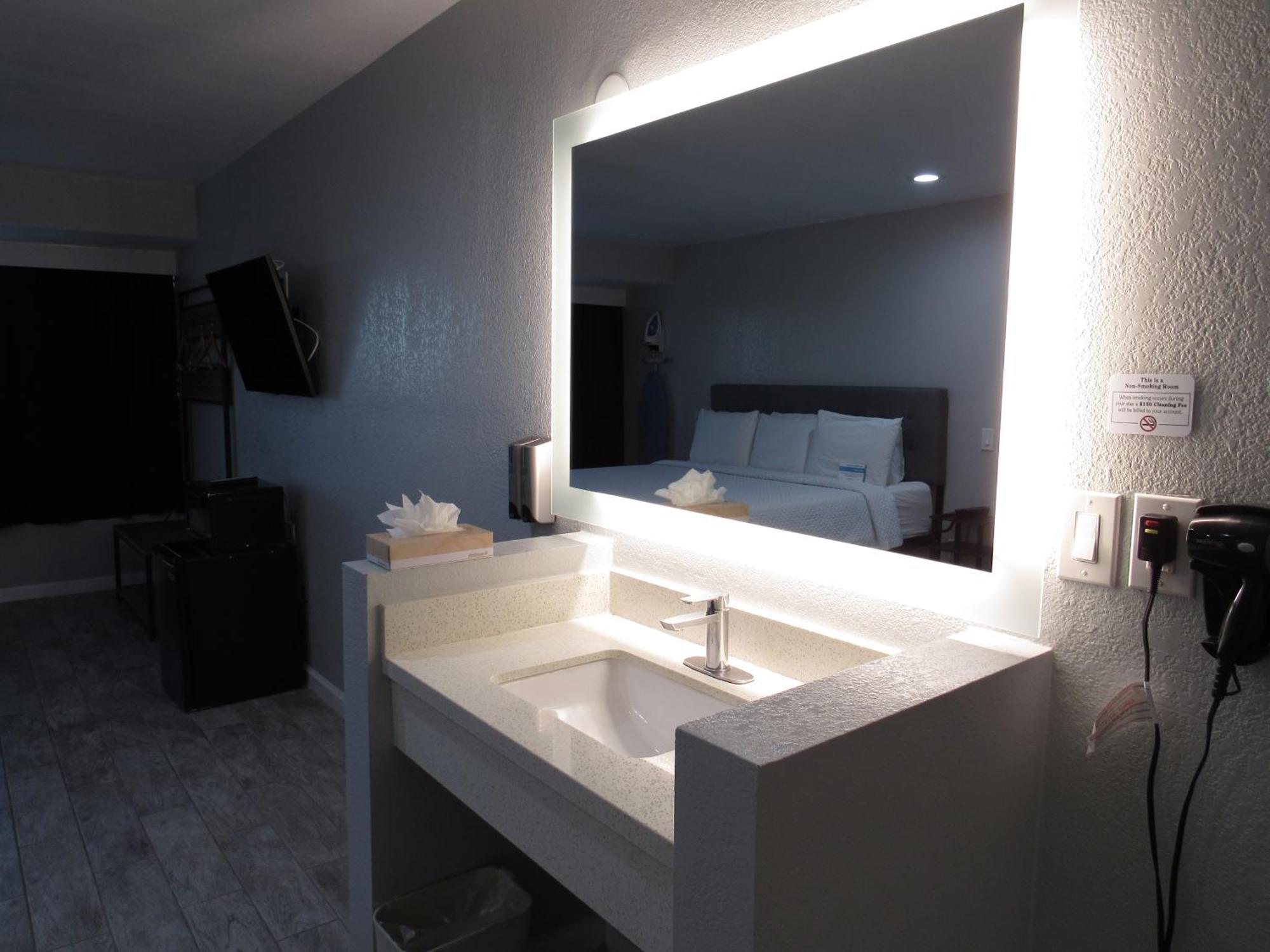Capri Suites Άναχαϊμ Εξωτερικό φωτογραφία